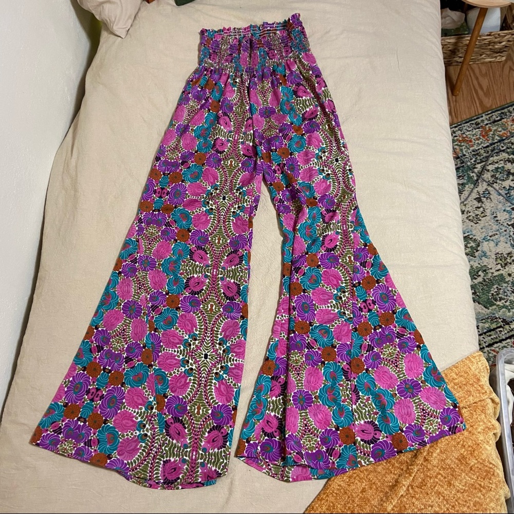 Boho floral flare pants!